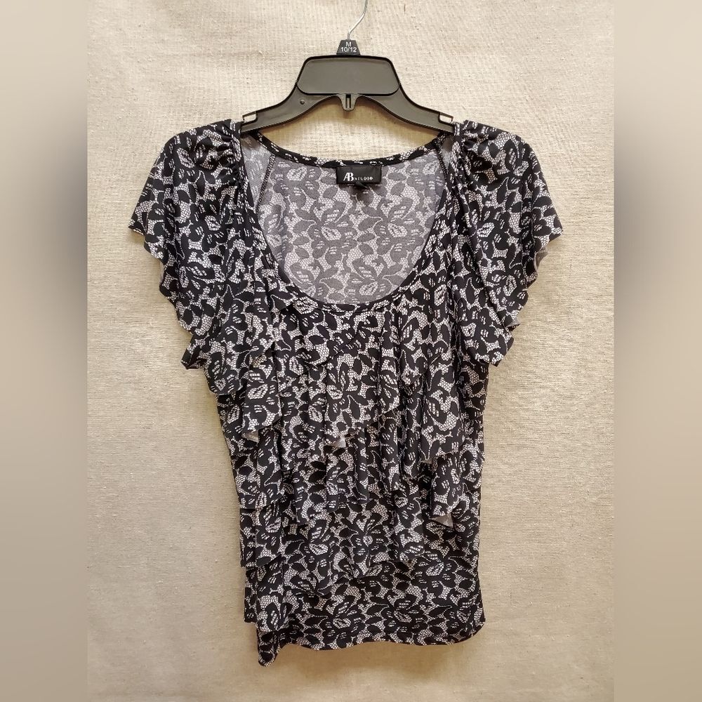 AB Studio Ruffle Black Top in Size L
